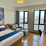 Linjiang International Cruise Hotel Baoyang Road