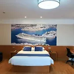 Linjiang International Cruise Hotel Baoyang Road