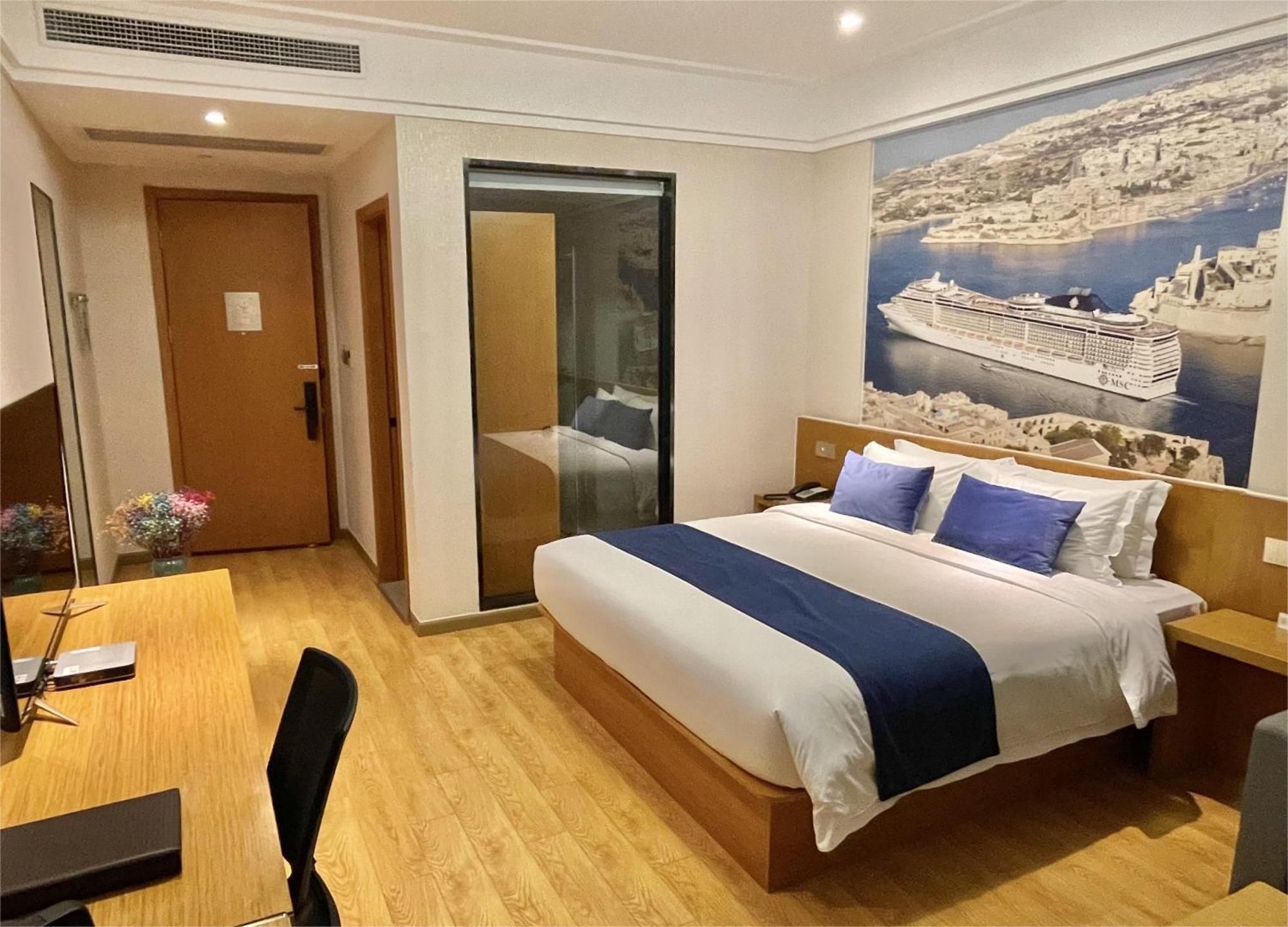 Hotel Linjiang International Cruise Baoyang Road